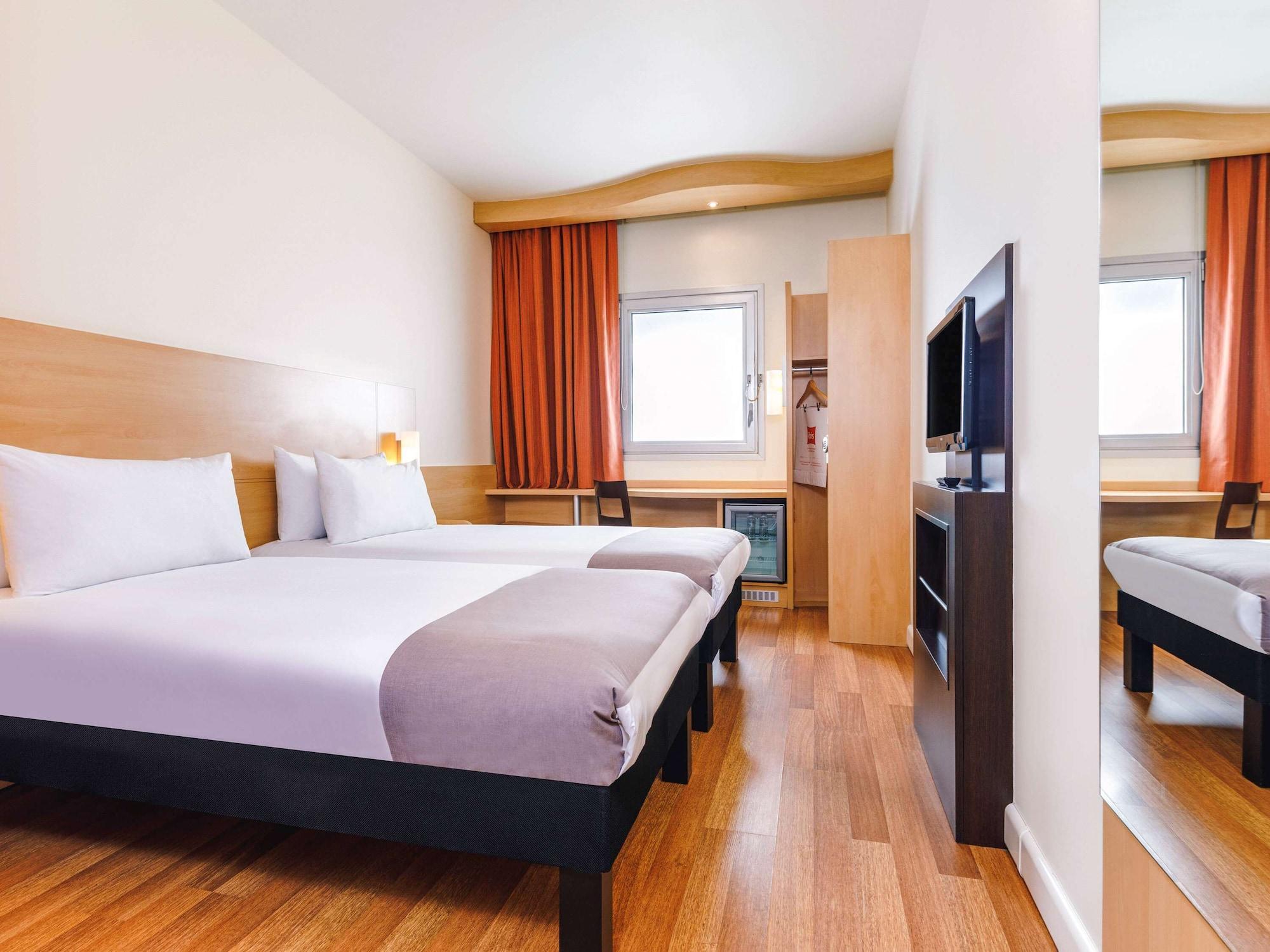 Hotel Ibis Istanbul Esenyurt Extérieur photo