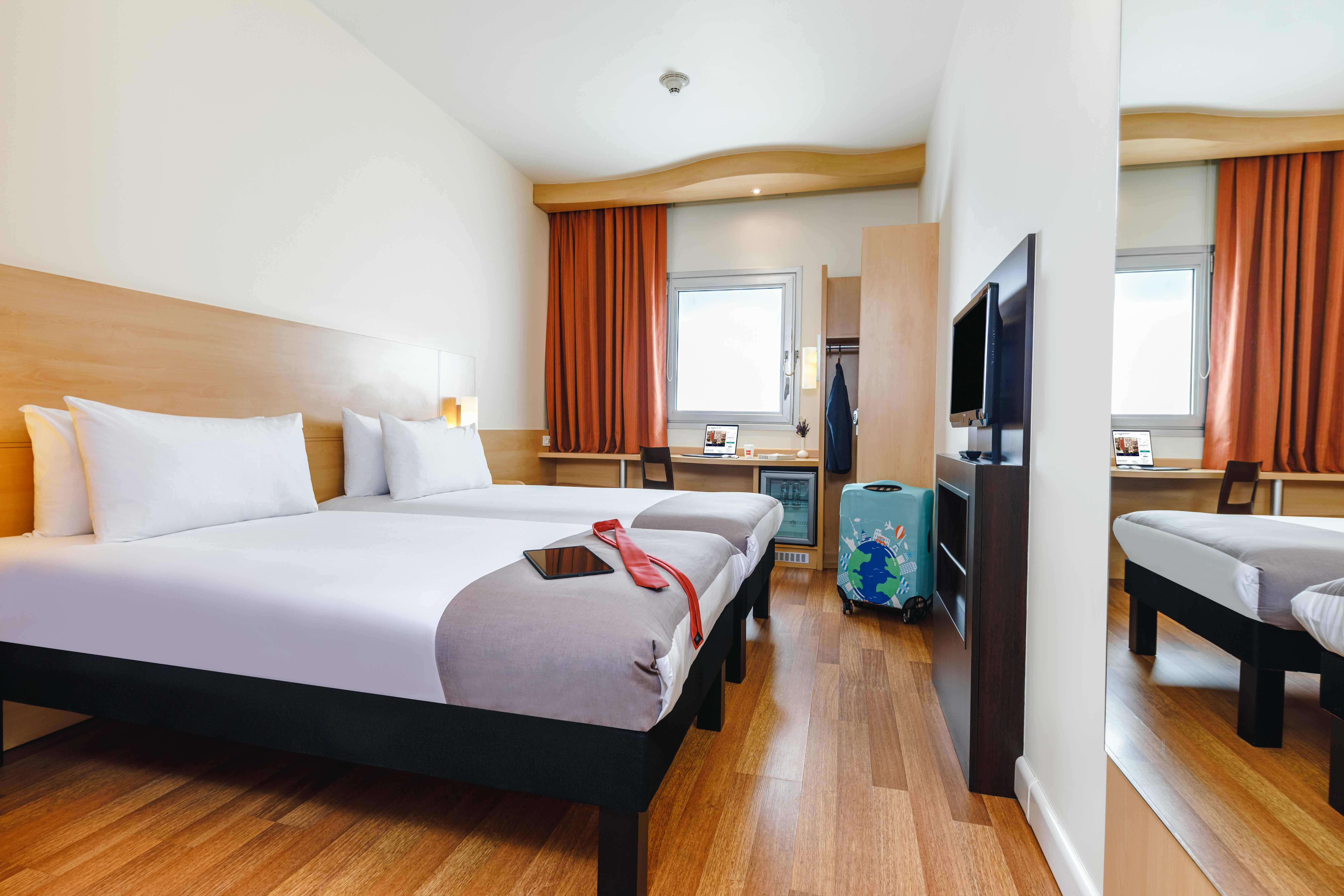 Hotel Ibis Istanbul Esenyurt Extérieur photo