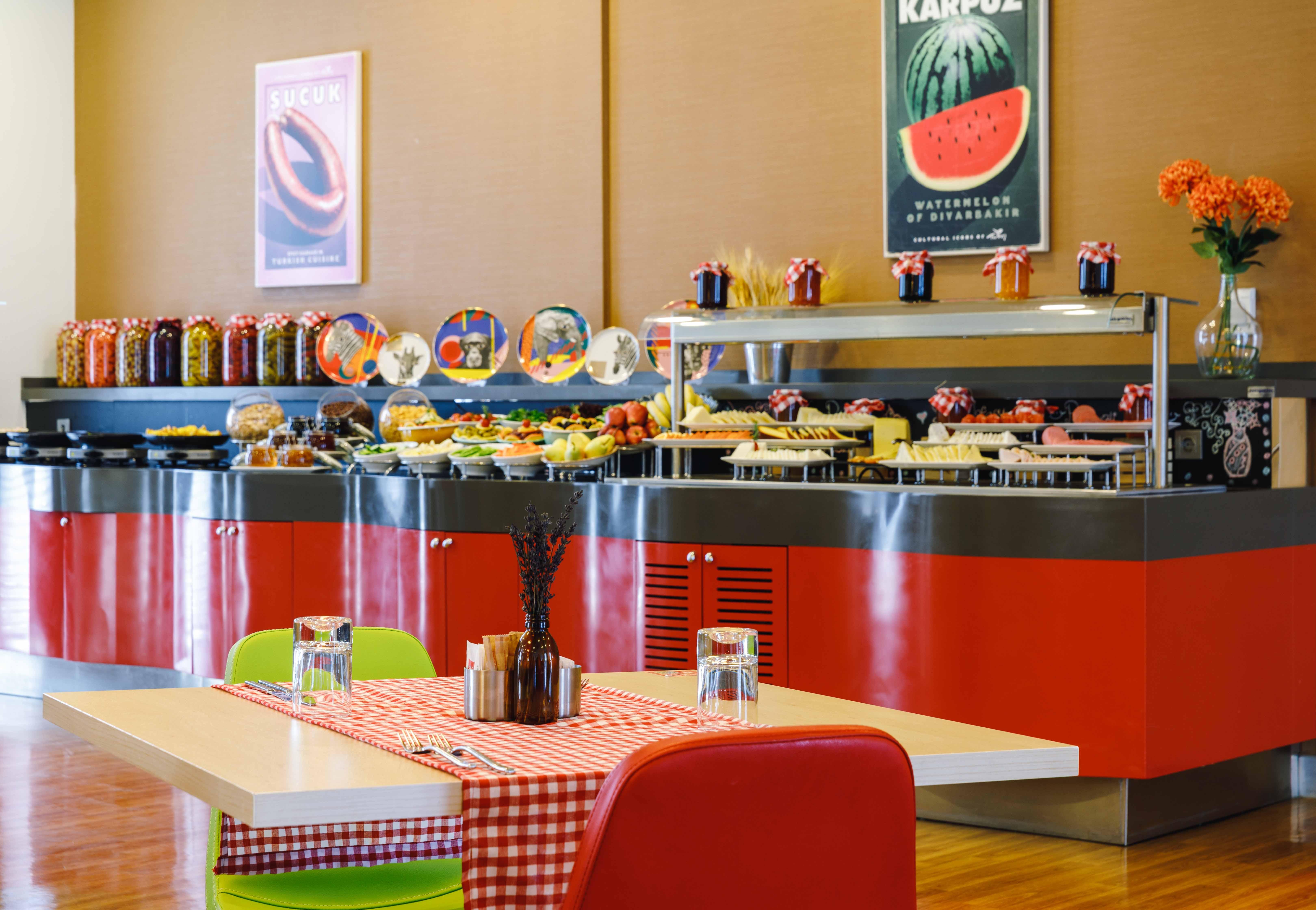 Hotel Ibis Istanbul Esenyurt Extérieur photo