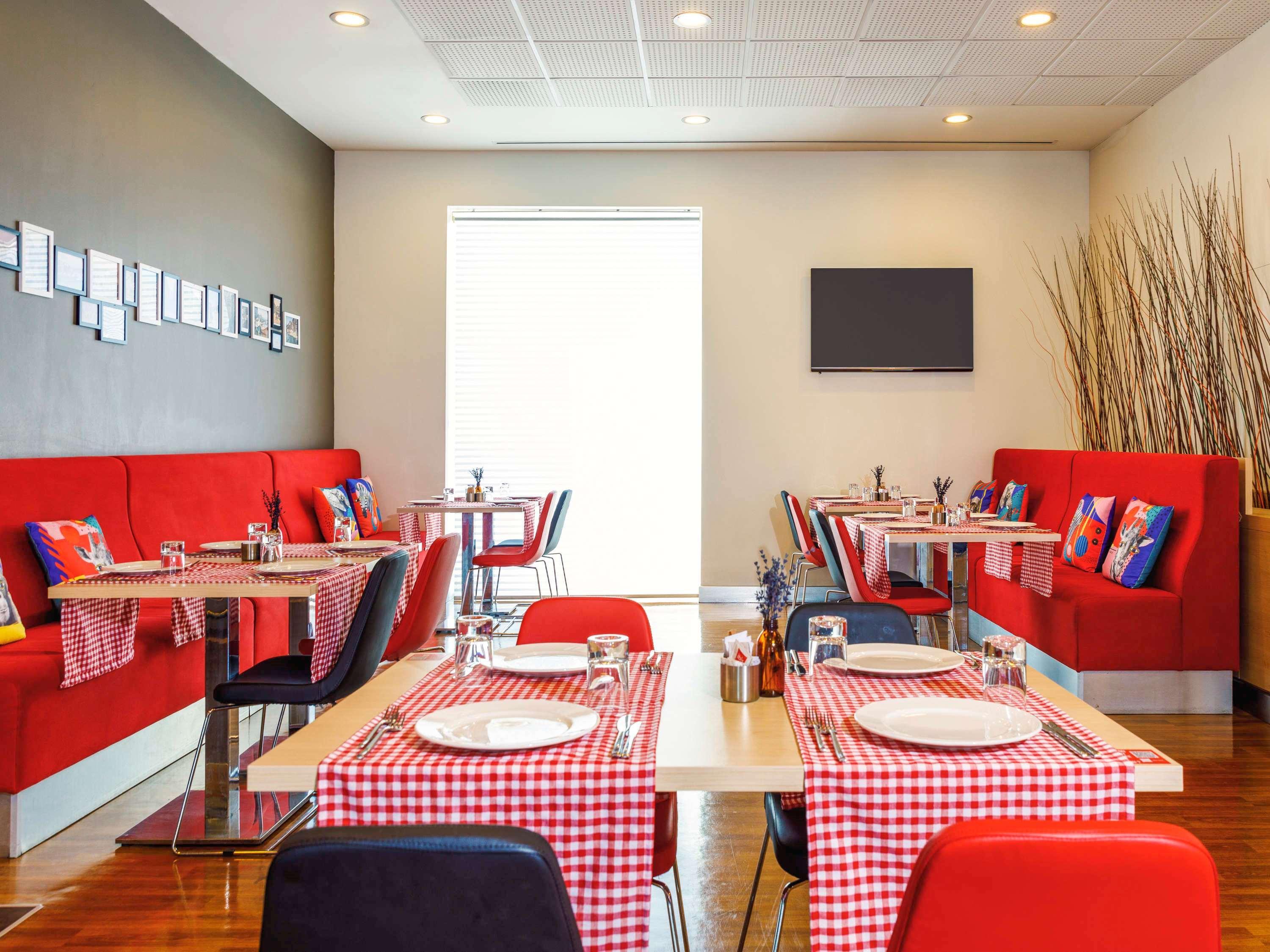 Hotel Ibis Istanbul Esenyurt Extérieur photo