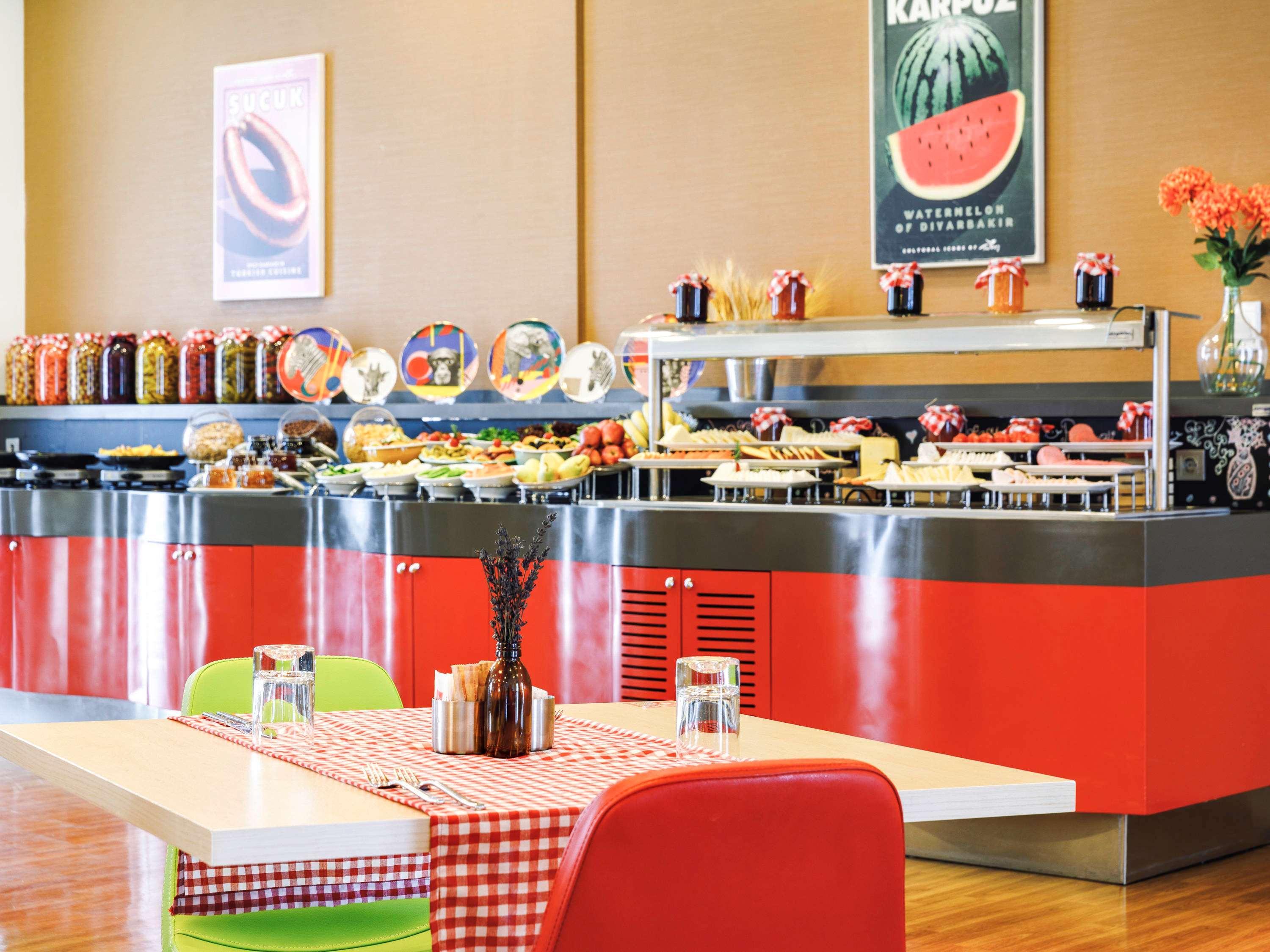 Hotel Ibis Istanbul Esenyurt Extérieur photo
