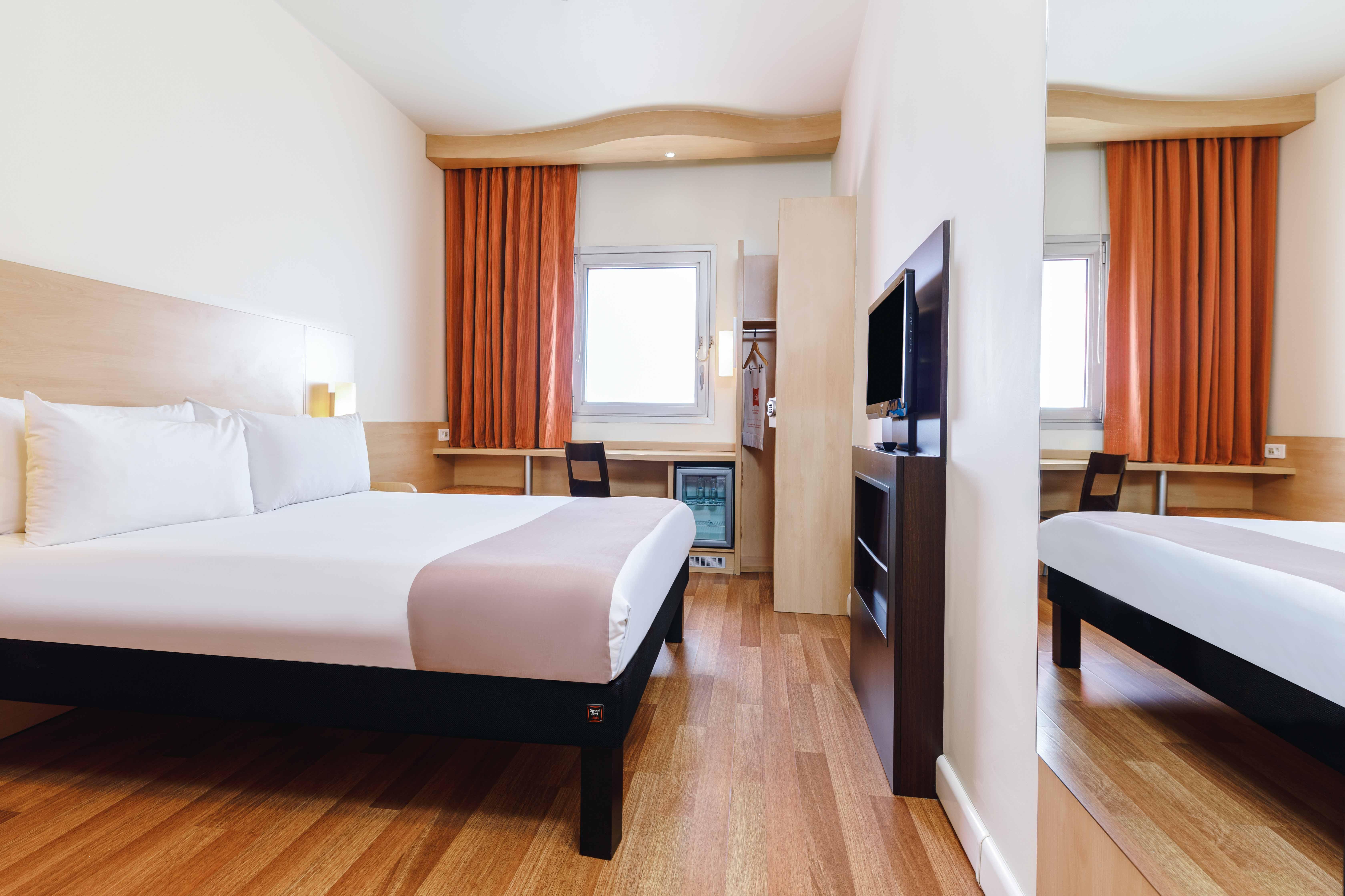 Hotel Ibis Istanbul Esenyurt Extérieur photo