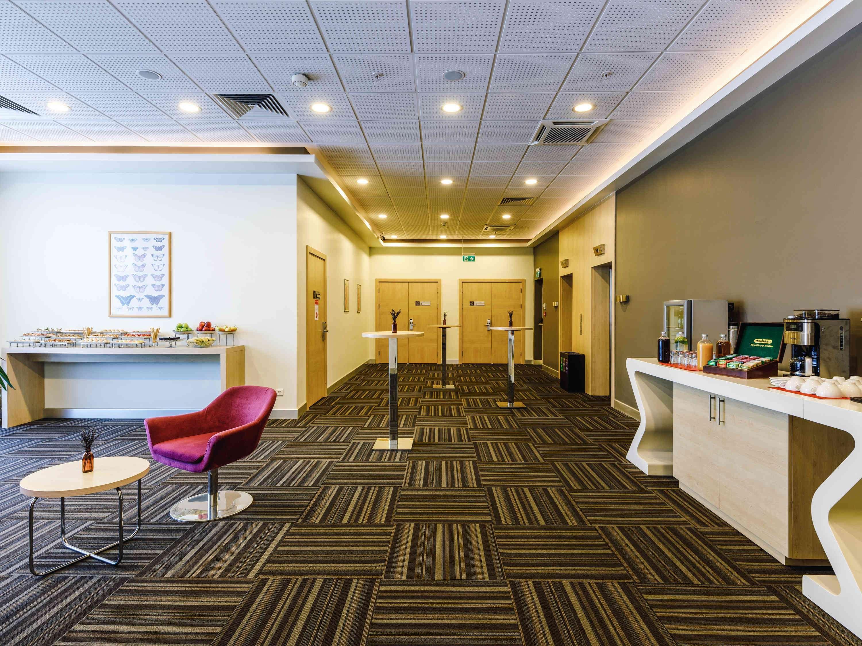 Hotel Ibis Istanbul Esenyurt Extérieur photo