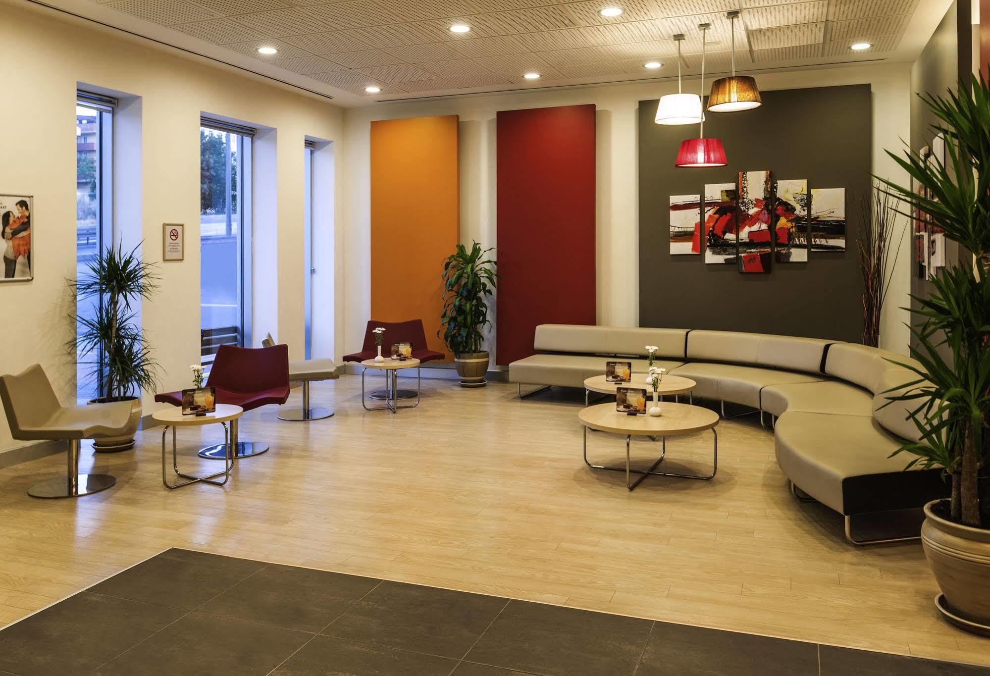 Hotel Ibis Istanbul Esenyurt Extérieur photo